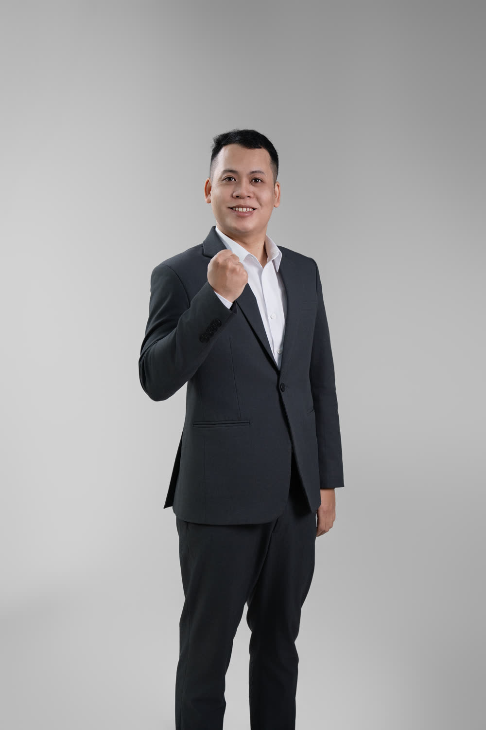 Phạm Tiến Lợi — Chuyên viên bất động sản cao cấp